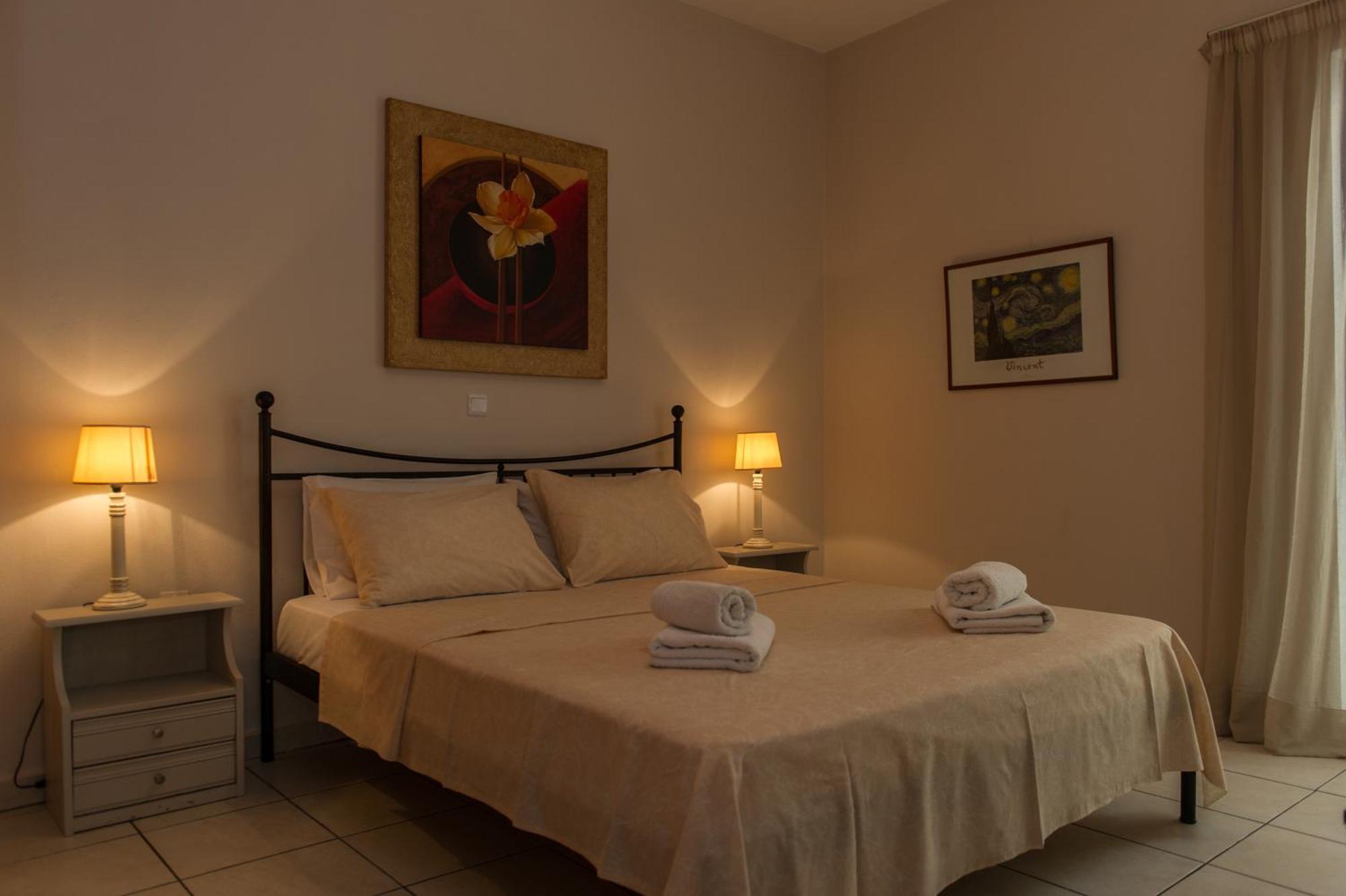 Kamari Blue Apartments Kalamata Extérieur photo
