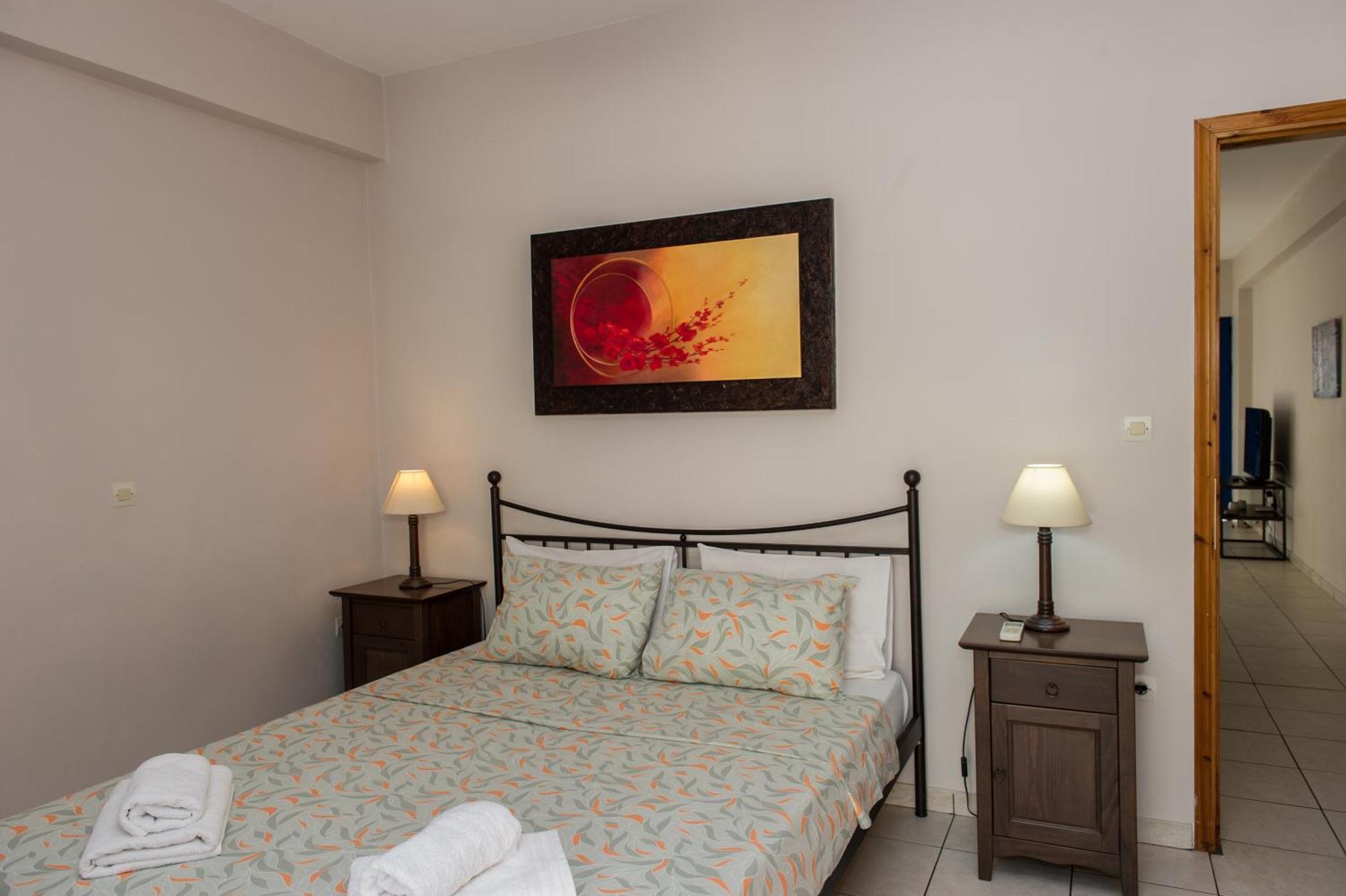 Kamari Blue Apartments Kalamata Extérieur photo