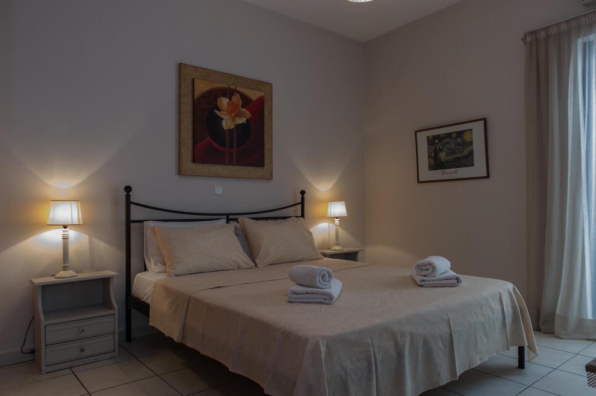 Kamari Blue Apartments Kalamata Extérieur photo