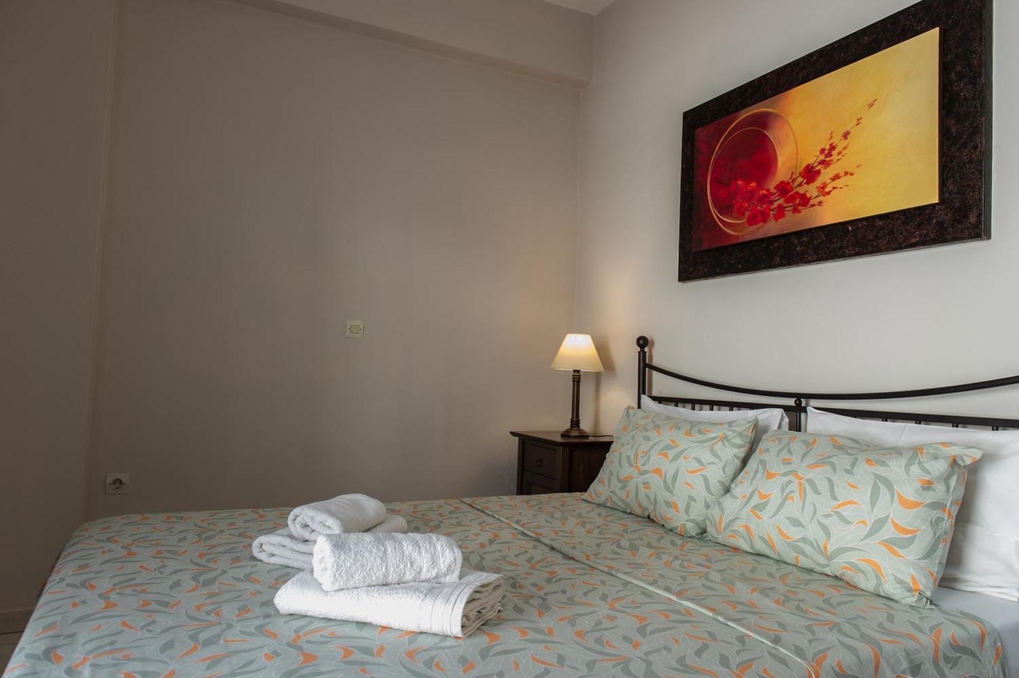 Kamari Blue Apartments Kalamata Extérieur photo