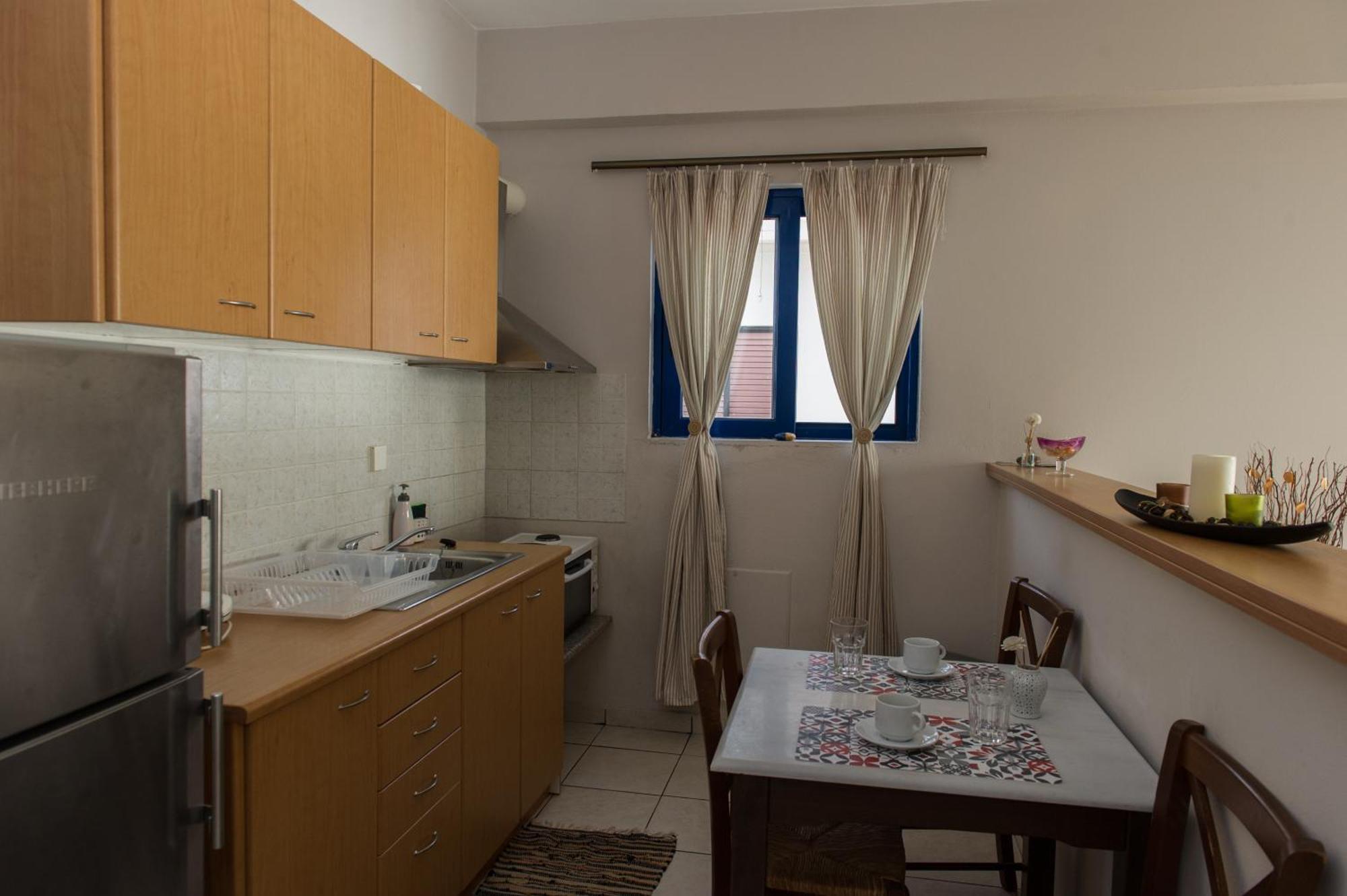 Kamari Blue Apartments Kalamata Extérieur photo